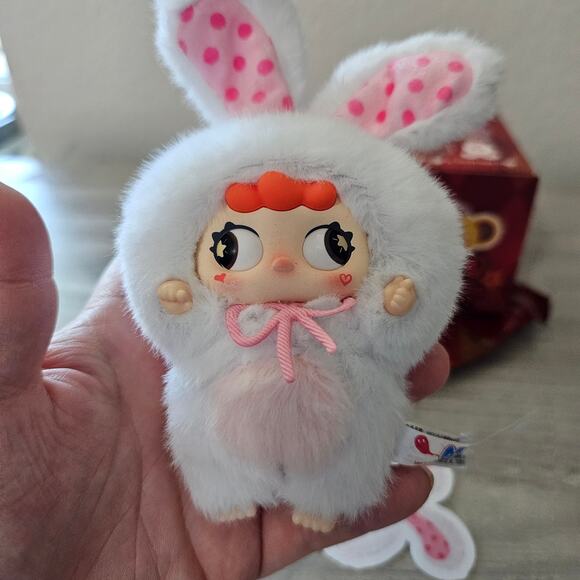 Migos Troublemaker Cream White Rabbit OPEN CONFIRMED BOX Vinyl Plush Pendent - Picture 5 of 10